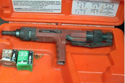 Picture of RAMSET RED HEAD VIPER POWDER NAIL GUN
