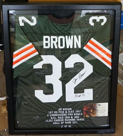 Picture of JIM BROWN CLEVELAND BROWNS AUTOGRAPHED LIMITED EDITION JERSEY FRAMED WITH COA 