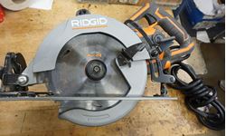 Picture of Ridgid R32104 7-1/4" Thrucool 15-Amp Worm Drive Saw 