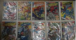 Picture of LOT 10 THE AMAZING SPIDER MAN  MARVEL COMICS 350 AUGUST; 351 SEPTEMBER; 343 JANUARY; 349 JULY; 340 OCTOBER;355 EARLY DECEMBER; 356 LATE DECEMBER; 353 EARLY NOVEMBER;354 LATE NOVEMBER;358 LATE JANUARY. VERY GOOD CONDITION. COLLECTIBLE.