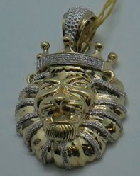 Picture of 10 KT YELLOW GOLD LION HEAD PENDANT 19 GRAM. JOE RODEO NEW YORK WITH  113 (0.50 POINTS) OF  DIAMONDS.  PRE OWNED .VERY GOOD CONDITION. PLEASE LOOK AT ALL THE PICTURES 851019-1