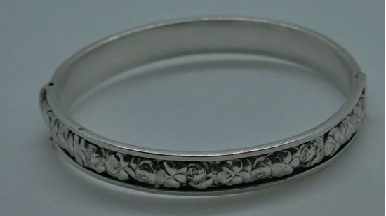Picture of Flower filigree antique sterling silver 925 bracelet 20.3 Grams Pre-Owned 