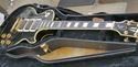 Picture of GIBSON ELECTRIC  GUITAR LES PAUL CUSTOM WITH CASE PRE OWNED. IN A GOOD WORKING ORDER. 