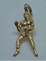 Picture of 14KT YELLOW GOLD BOXER STYLE PENDANT 1.7 GRAMS PRE OWNED . VERY GOOD CONDITION. 854960-2.