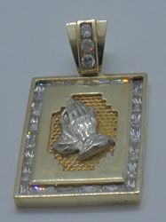 Picture of 10kt yeloow gold pendant praying hands 20.2 grams with czs 831638-2